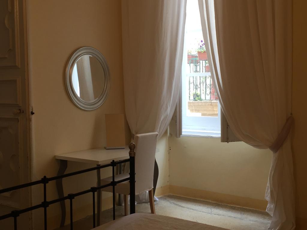 Palazzo Doxi Fontana Dimora Storica Gallipoli Exterior foto